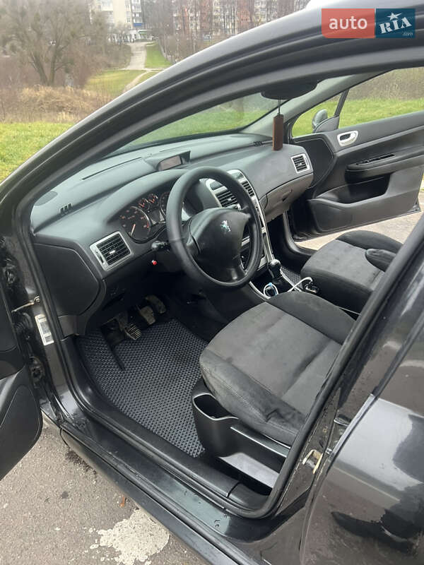 Универсал Peugeot 307 2005 в Ровно фото 12 Универсал Peugeot 307 2005 в Ровно