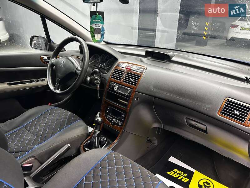 Хетчбек Peugeot 307 2002 в Чернівцях фото 18 Хетчбек Peugeot 307 2002 в Чернівцях