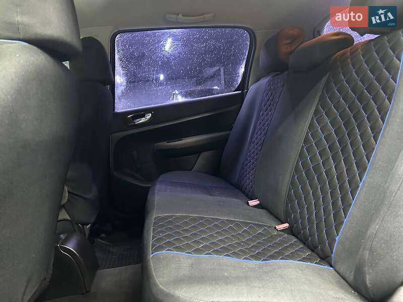 Хетчбек Peugeot 307 2002 в Чернівцях фото 21 Хетчбек Peugeot 307 2002 в Чернівцях