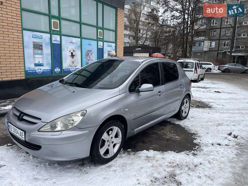 Хэтчбек Peugeot 307 2004 в Днепре