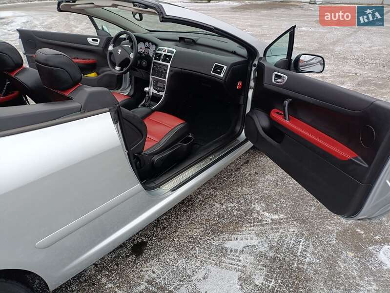 Кабріолет Peugeot 307 2003 в Лубнах