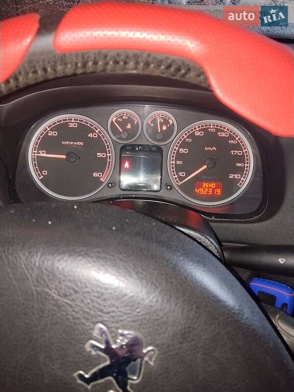 Универсал Peugeot 307 2003 в Калиновке