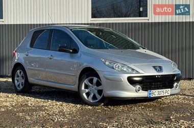 Хетчбек Peugeot 307 2006 в Стрию