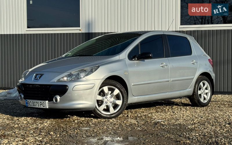 Хэтчбек Peugeot 307 2006 в Стрые
