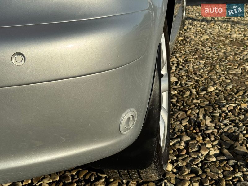 Хэтчбек Peugeot 307 2006 в Стрые