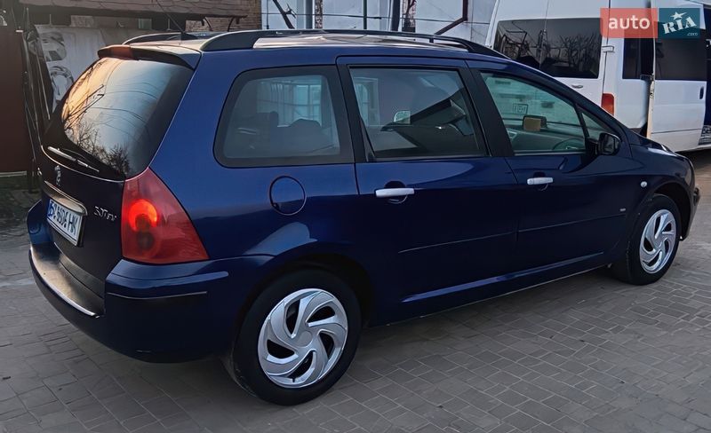 Универсал Peugeot 307 2004 в Яворове