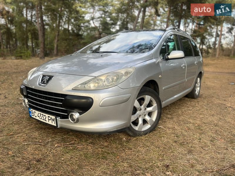 Универсал Peugeot 307 2006 в Великих Мостах