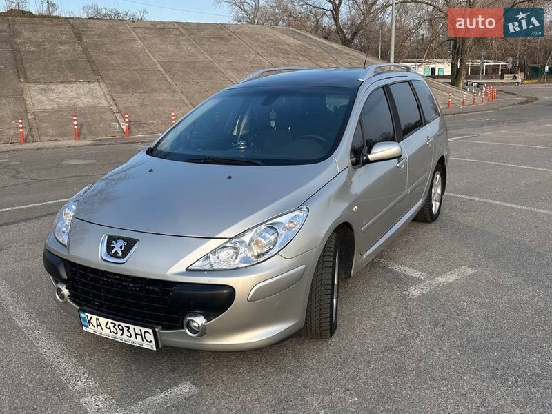 Универсал Peugeot 307 2005 в Киеве