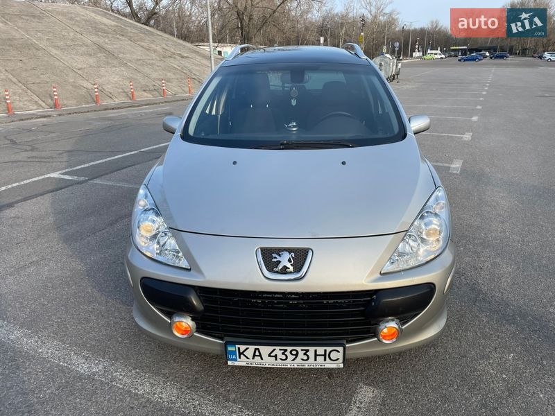 Универсал Peugeot 307 2005 в Киеве