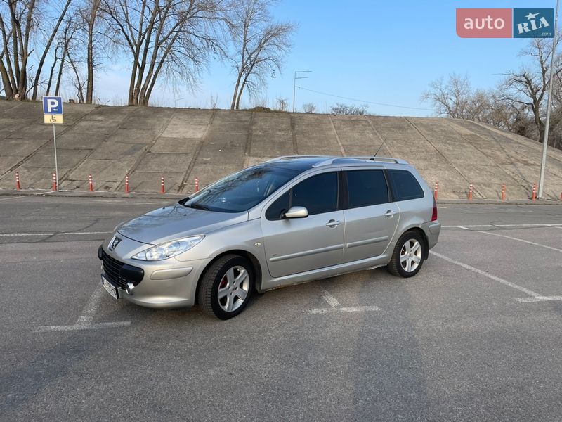 Универсал Peugeot 307 2005 в Киеве