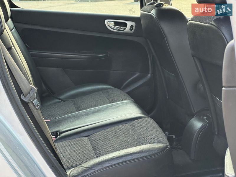 Хетчбек Peugeot 307 2007 в Дрогобичі