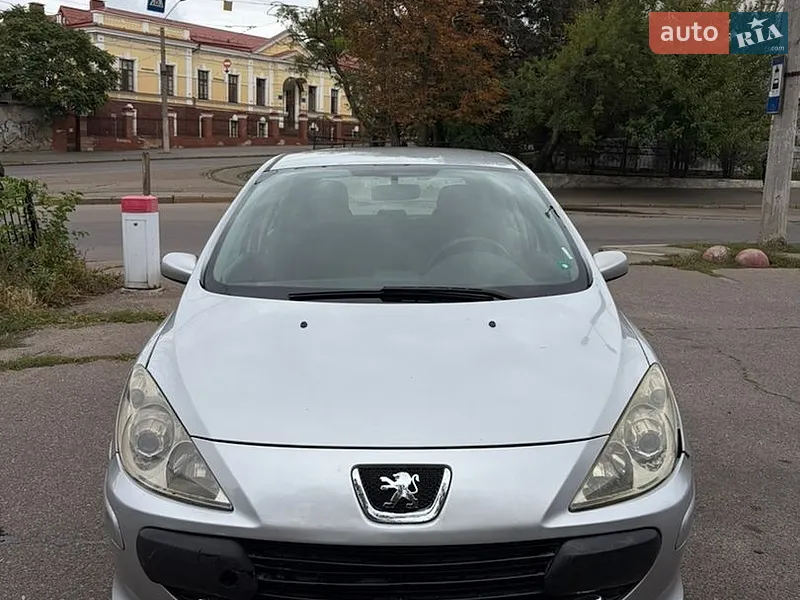Peugeot 307
