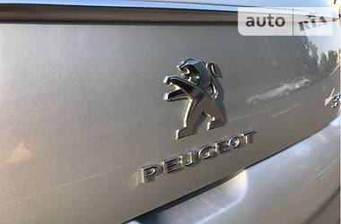 Хэтчбек Peugeot 308 2011 в Виннице