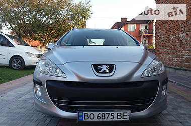 Универсал Peugeot 308 2011 в Тернополе