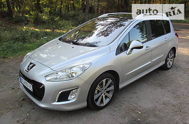 Peugeot 308 2011