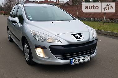 Универсал Peugeot 308 2009 в Ровно