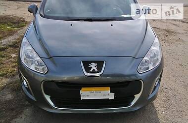 Peugeot 308 2011