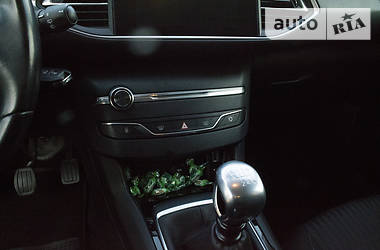 Универсал Peugeot 308 2014 в Ивано-Франковске