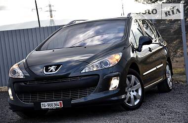 Универсал Peugeot 308 2010 в Дрогобыче