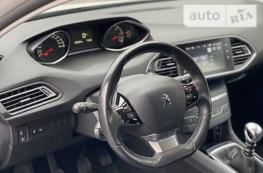 Универсал Peugeot 308 2014 в Житомире