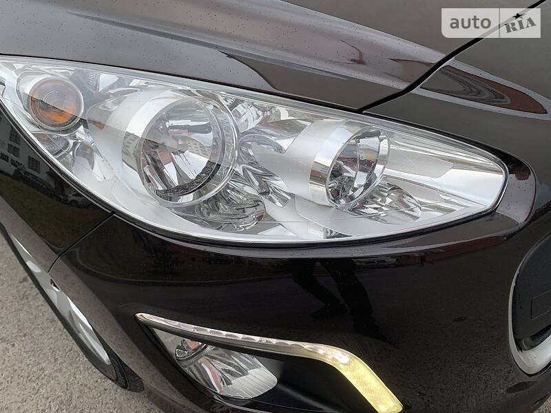 Універсал Peugeot 308 2012 в Рівному