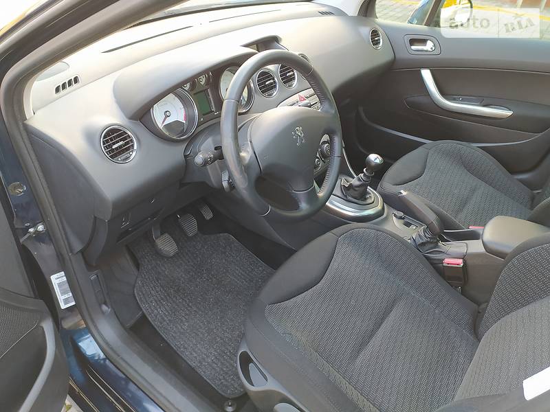 Універсал Peugeot 308 2010 в Івано-Франківську