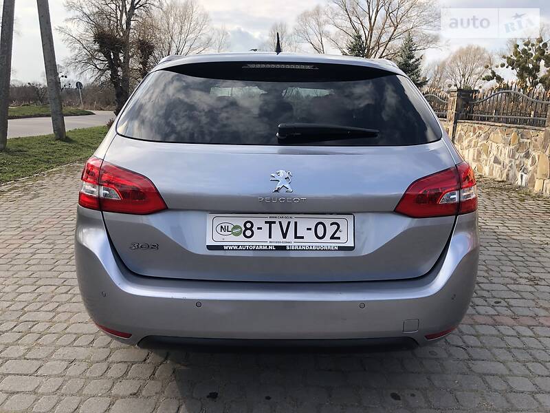 Універсал Peugeot 308 2014 в Бродах