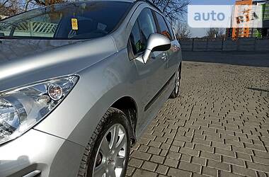 Універсал Peugeot 308 2012 в 