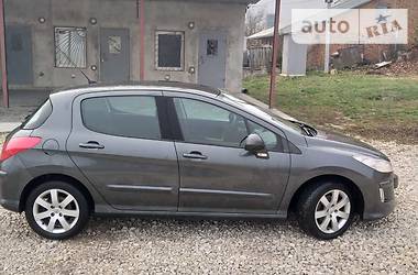 Хетчбек Peugeot 308 2010 в Тернополі