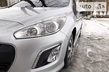 Peugeot 308 2013 Peugeot 308 2013