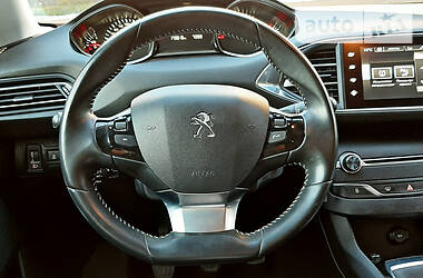 Універсал Peugeot 308 2015 в 