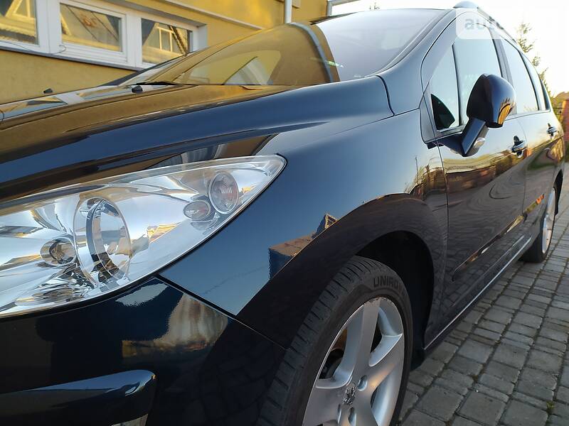 Універсал Peugeot 308 2010 в Івано-Франківську