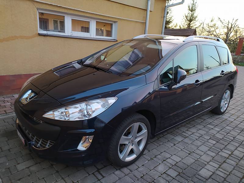 Універсал Peugeot 308 2010 в Івано-Франківську