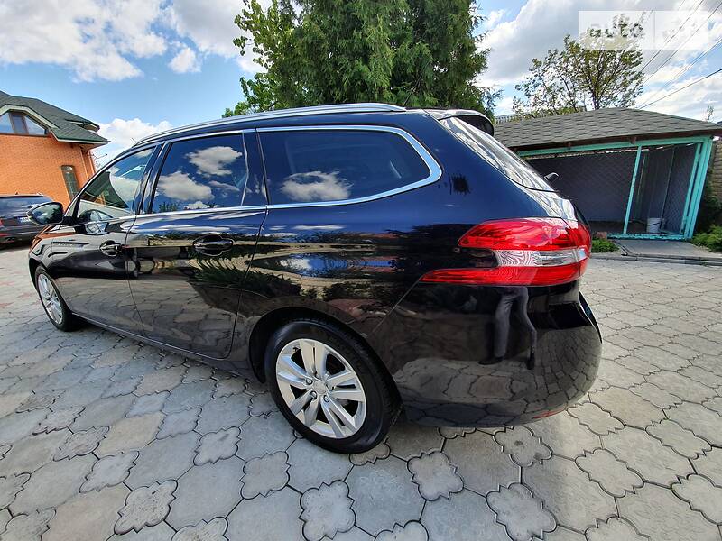 Універсал Peugeot 308 2015 в Житомирі