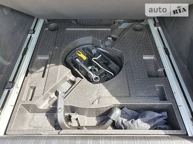 Універсал Peugeot 308 2015 в Житомирі