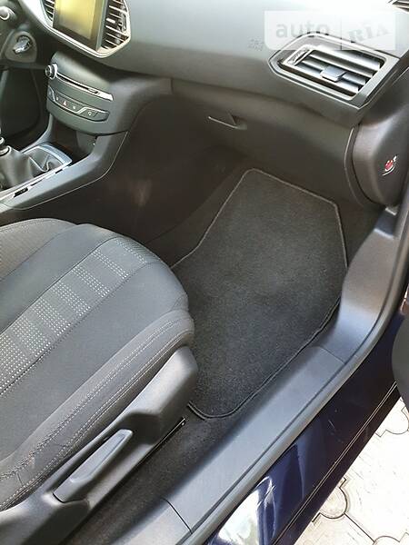 Універсал Peugeot 308 2015 в Житомирі