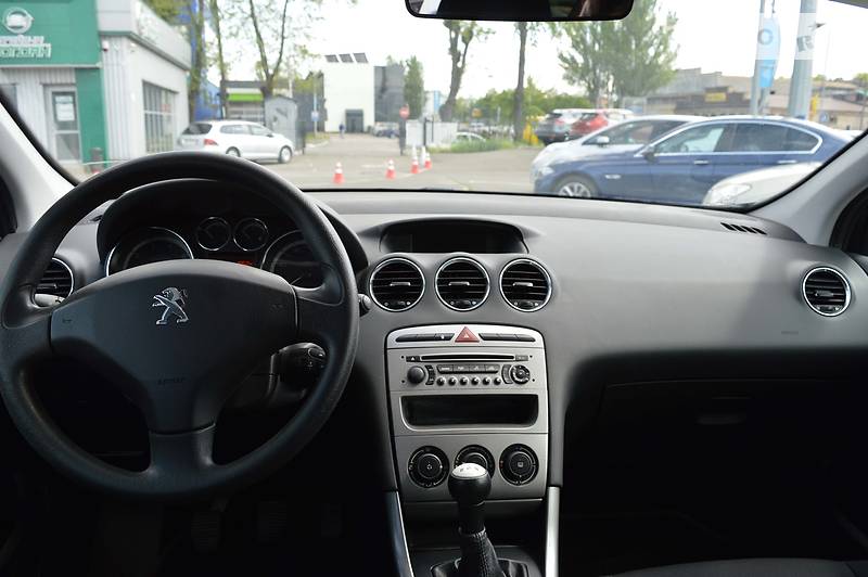 Універсал Peugeot 308 2013 в Києві фото 7 Універсал Peugeot 308 2013 в Києві