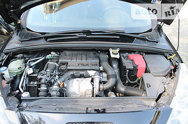 Універсал Peugeot 308 2009 в 