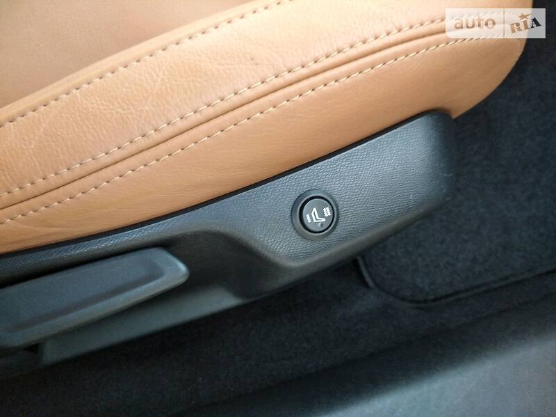 Універсал Peugeot 308 2015 в Стрию