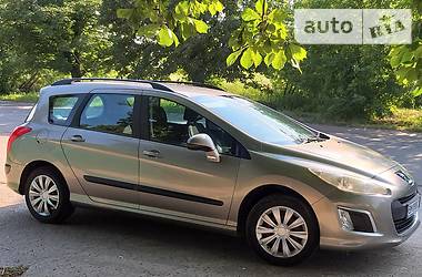 Универсал Peugeot 308 2011 в Сумах