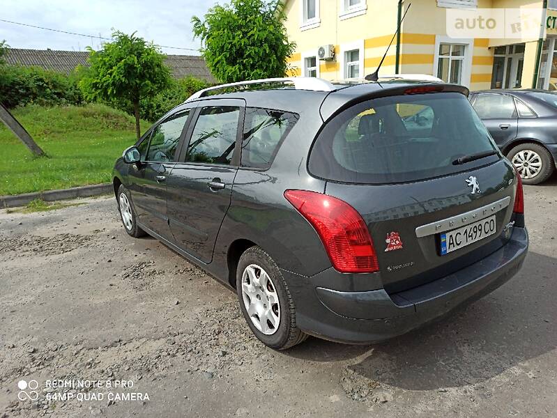 Хетчбек Peugeot 308 2010 в Маневичах