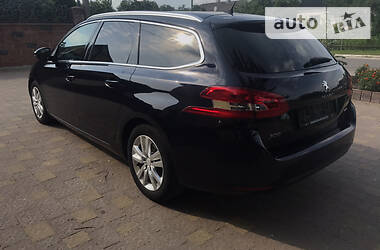 Универсал Peugeot 308 2014 в Бродах