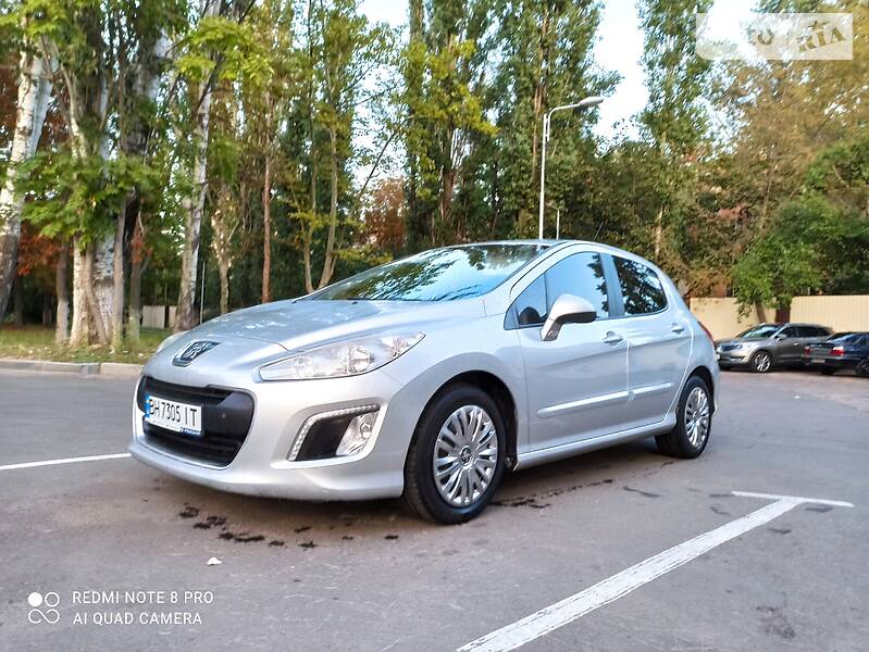 Хэтчбек Peugeot 308 2012 в Одессе