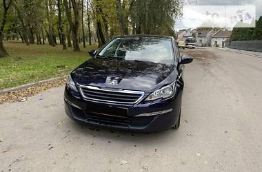 Универсал Peugeot 308 2015 в Львове