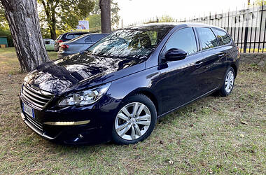 Peugeot 308 2015