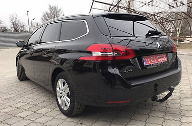 Універсал Peugeot 308 2016 в Павлограді