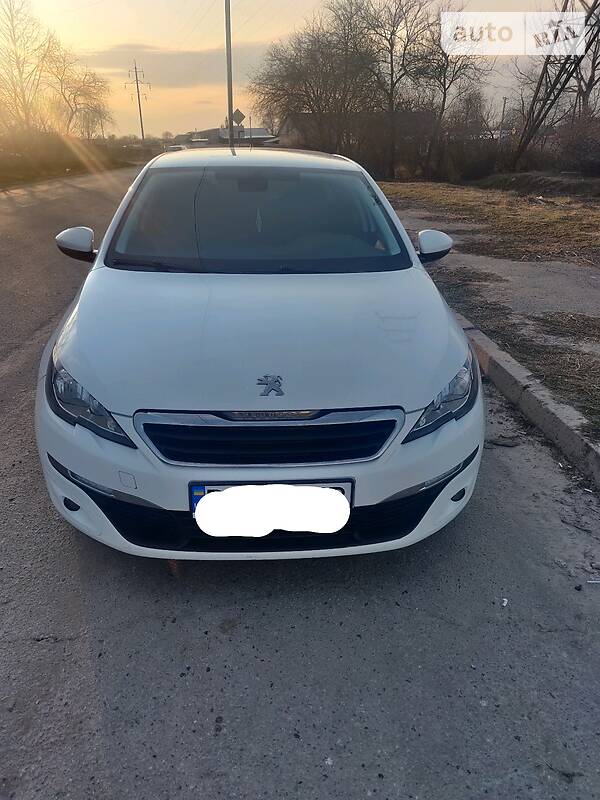 Універсал Peugeot 308 2015 в Полтаві