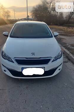 Універсал Peugeot 308 2015 в Полтаві