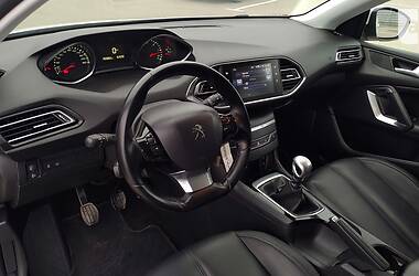 Универсал Peugeot 308 2015 в Дубно