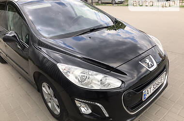 Универсал Peugeot 308 2012 в Ивано-Франковске